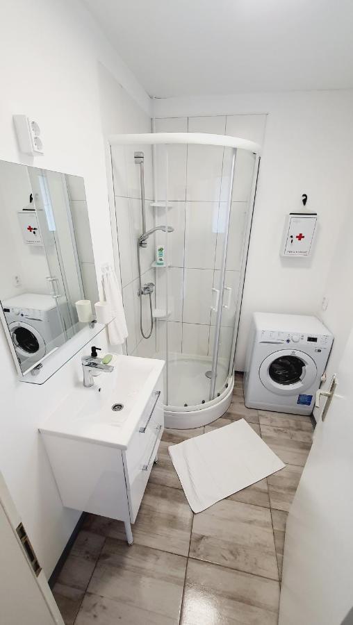 Apartma4Us マリボル エクステリア 写真